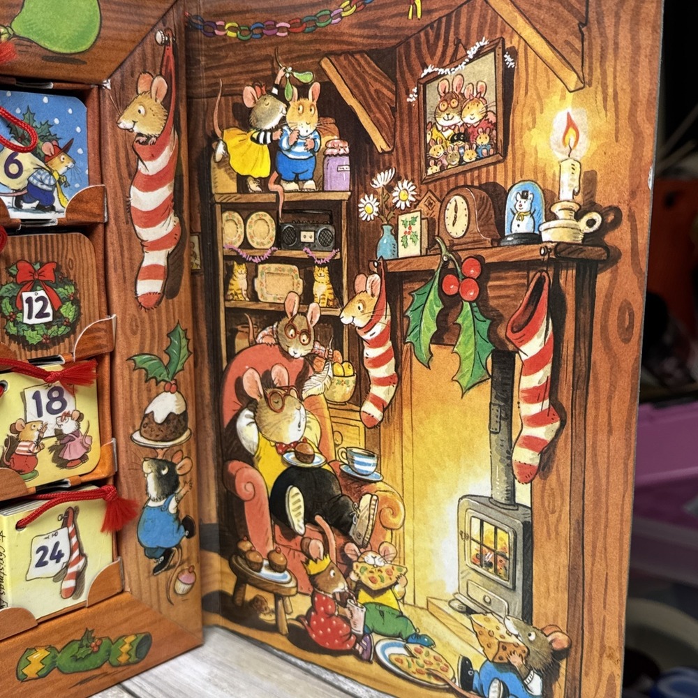 VTG Advent Calendar COUNTING TO CHRISTMAS Mice Gillian Chapman EUC 24 Mini Books - Picture 15 of 16